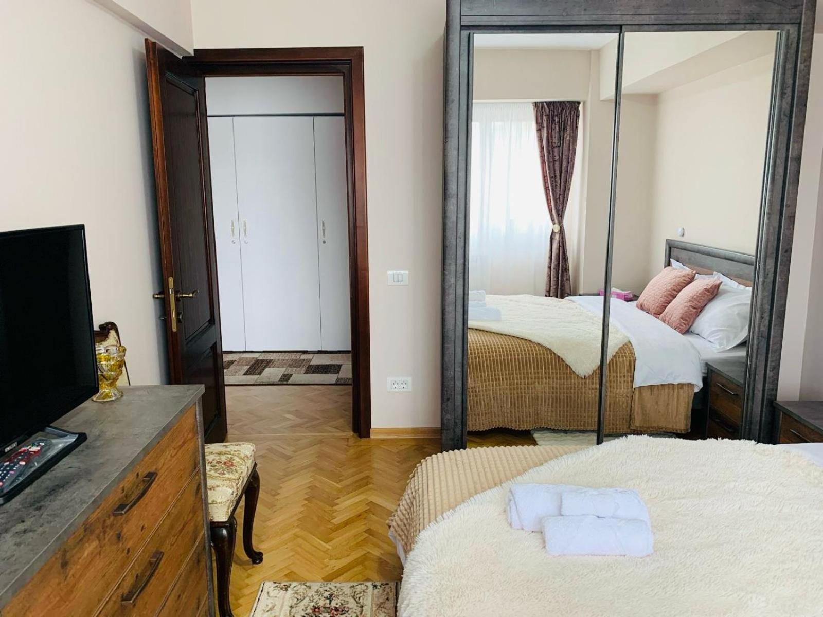 Sofiart Apartment بوخارست المظهر الخارجي الصورة